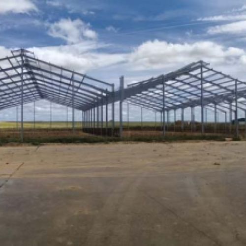 Estructura de naves en Castroverde de Campos
